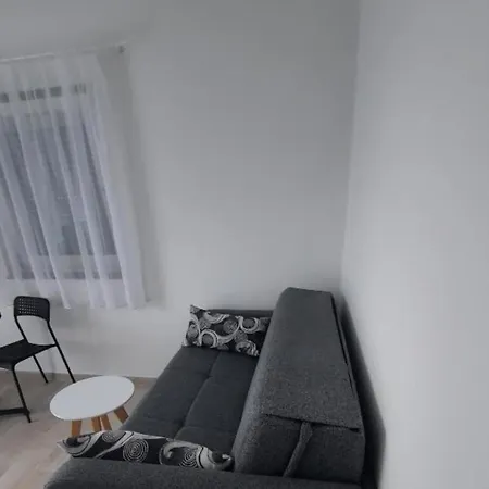 Matkovi - Two Bedroom 1 * 维尔